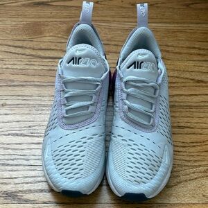 Nike Air Max 270 Light Gray Sneakers with purple trim youth 5.5/womens 7